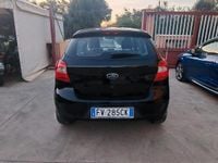 Usata Ford Ka Plus 95 CV (69 kW) 2018 Nero Utilitaria