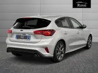 Käytetty Ford Focus ST-Line 116 HP (85 kW) 2025 Harmaa Farmari