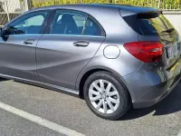 Usata Mercedes A160 102 CV (75 kW) 2017 Grigio Utilitaria