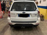 Usata Subaru Forester Trend 147 CV (108 kW) 2010 Bianco SUV