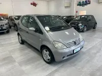 Usata Mercedes A140 Elegance 82 CV (60 kW) 2001 Grigio Utilitaria