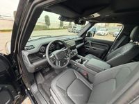 Nuova Land Rover Defender SE Dynamic 200 CV (147 kW) 2025 Nero SUV