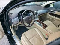 Usata Jaguar XF Premium Luxury 241 CV (177 kW) 2010 Nero Berlina