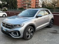 Usata VW T-Roc R-line 150 CV (110 kW) 2023 Grigio SUV