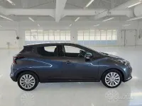 Usata Nissan Micra Acenta 92 CV (67 kW) 2021 Grigio Utilitaria