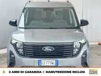 Usata Ford Tourneo Courier Titanium 126 CV (92 kW) 2024 Solar silver  Monovolume