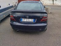 Usata Mercedes C220 150 CV (110 kW) 2005 Blu Coupé
