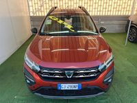 Usata Dacia Jogger Extreme 100 CV (73 kW) 2022 Arancione Monovolume