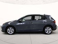 Usata VW Golf VIII Life 116 CV (85 kW) 2025 Dolphin grey metallizzato Berlina