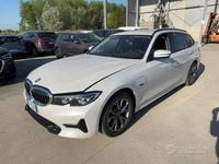 Usata BMW 320e Sport Line 163 CV (119 kW) 2021 Bianco Station wagon