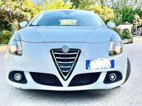 Usado Alfa Romeo Giulietta Distinctive 105 CV (77 kW) 2014 Blanco Utilitario