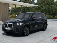 Nuova BMW X5 M Sport 530 CV (389 kW) 2025 Black sapphire metallizzato SUV