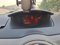 Usata Renault Modus 106 CV (77 kW) 2006 Grigio Monovolume