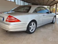 Usata Mercedes CL500 306 CV (225 kW) 2001 Grigio Coupé