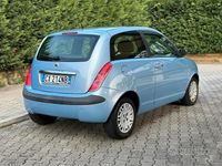 Usata Lancia Ypsilon 60 CV (44 kW) 2005 Blu Utilitaria