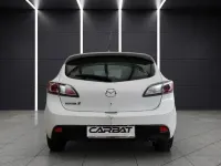 Usata Mazda 3 Active 105 CV (77 kW) 2011 Bianco