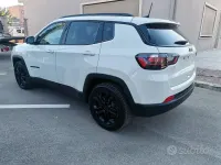 Usata Jeep Compass Night Eagle 131 CV (96 kW) 2023 Bianco SUV