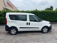 Usata Fiat Doblò 95 CV (69 kW) 2019 Bianco Monovolume