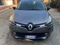 Usata Renault Clio GrandTour 90 CV (66 kW) 2015 Grigio Station wagon