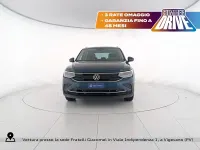 Usata VW Tiguan Life 131 CV (96 kW) 2023 Nightshade blue metallizzato SUV