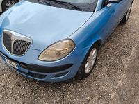Usata Lancia Ypsilon 69 CV (50 kW) 2005 Blu Utilitaria