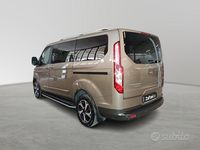 Begagnad Ford Tourneo S 150 HK (110 kW) 2022 Grå Minibuss