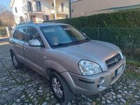 Usata Hyundai Tucson 140 CV (102 kW) 2007 Grigio SUV