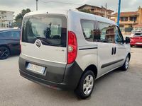 Usata Opel Combo 105 CV (77 kW) 2016 Grigio Monovolume