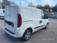 Usata Fiat Doblò 105 CV (77 kW) 2017 Bianco Monovolume