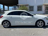 Usata Mercedes A180 109 CV (80 kW) 2015 Bianco Utilitaria