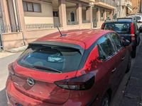 Używany Opel Corsa 75 KM (55 kW) 2024 Czerwony Sedan/Limuzyna