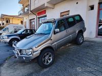 Usata Nissan Terrano 154 CV (113 kW) 2004 Grigio SUV