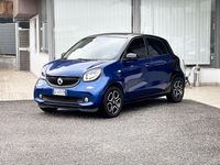 Usata Smart ForFour 90 CV (66 kW) 2017 Blu Utilitaria