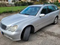 Usata Mercedes C220 Avantgarde 122 CV (89 kW) 2003 Grigio Station wagon