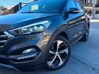 Usata Hyundai Tucson Comfort 136 CV (100 kW) 2015 Grigio SUV