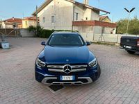Usata Mercedes GLC200 Premium Plus 163 CV (119 kW) 2019 Blu/azzurro SUV