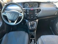 Usata Lancia Ypsilon 69 CV (50 kW) 2018 Grigio Utilitaria