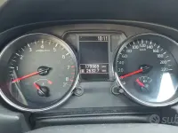 Usata Nissan Qashqai N-TEC 140 CV (102 kW) 2010 Grigio SUV