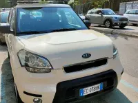 Usata Kia Soul 126 CV (92 kW) 2010 Beige SUV
