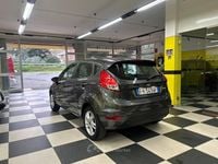 Usata Ford Fiesta Titanium 75 CV (55 kW) 2017 Gray Berlina