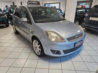 Usata Ford Fiesta Ghia 68 CV (50 kW) 2006 Blu Utilitaria