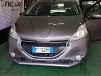 Usata Peugeot 208 Allure 82 CV (60 kW) 2013 Grigio Utilitaria