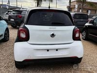 Usata Smart ForFour 71 CV (52 kW) 2016 Bianco Utilitaria