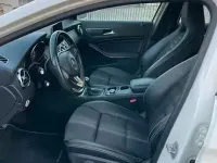 Usata Mercedes GLA200 136 CV (100 kW) 2017 Bianco SUV