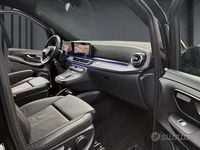 Usata Mercedes V300 Avantgarde 237 CV (174 kW) 2024 Nero Monovolume