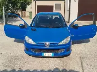 Usata Peugeot 206 60 CV (44 kW) 2005 Bluazzurro Berlina