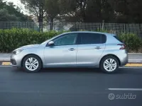 Usata Peugeot 308 Business-Line 131 CV (96 kW) 2019 Grigio Berlina