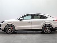 Usata Porsche Cayenne 519 CV (381 kW) 2024 Bianco SUV