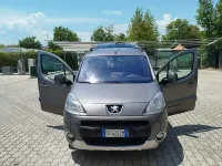 Usata Peugeot Partner 90 CV (66 kW) 2008 Grigio Monovolume
