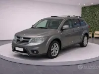 Usata Fiat Freemont Urban 140 CV (102 kW) 2011 Grigio SUV